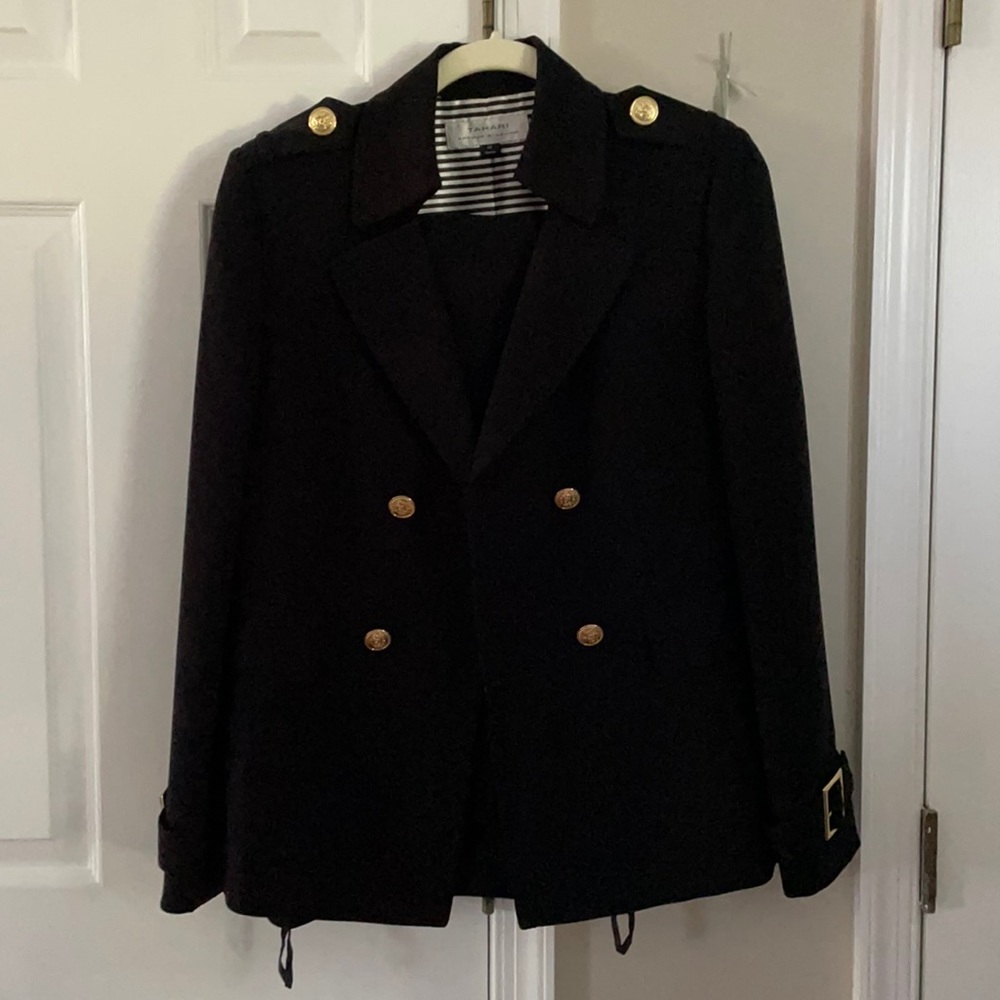 Tahari Black Double Breasted Pant Suit Sz 10
